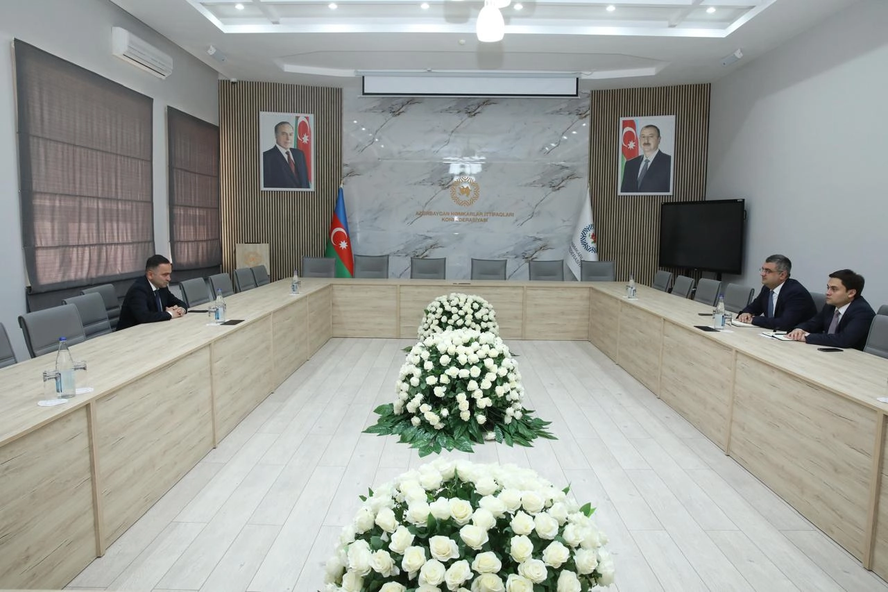 Mədəniyyət Nazirliyi və Mədəniyyət İşçiləri Həmkarlar İttifaqı arasında əməkdaşlıq imkanlarının genişləndirilməsi məqsədilə görüş keçirildi.